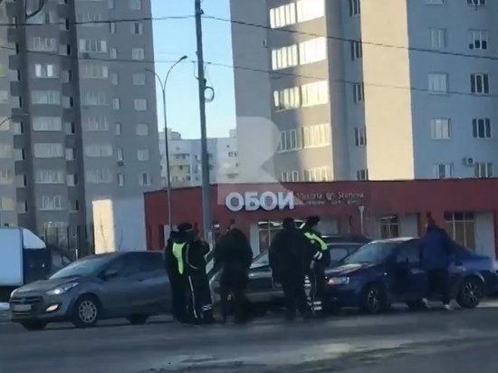 На Муромском шоссе у ТЦ «Глобус» в Рязани произошло ДТП