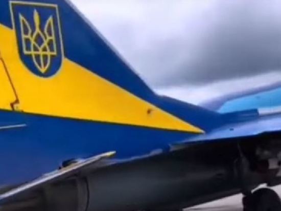 Во Франции признали переговоры с Украиной о подготовке летчиков ВСУ