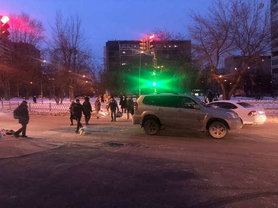 Toyota Land Cruiser сбила ребенка на пешеходном переходе в Екатеринбурге