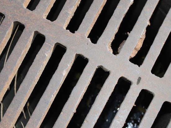 Избавиться от вони в Петрозаводске планируют с помощью «мокрого барьера»