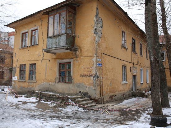 Воронежцам объяснили причину переноса капремонта некоторых домов до 2052 года