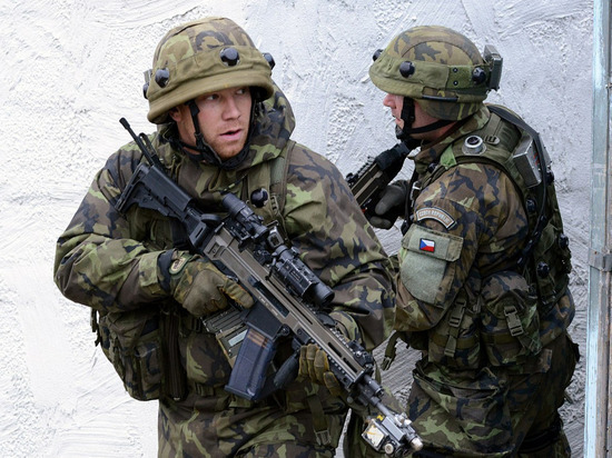 Минобороны Чехии призвало готовиться к интенсивному военному конфликту