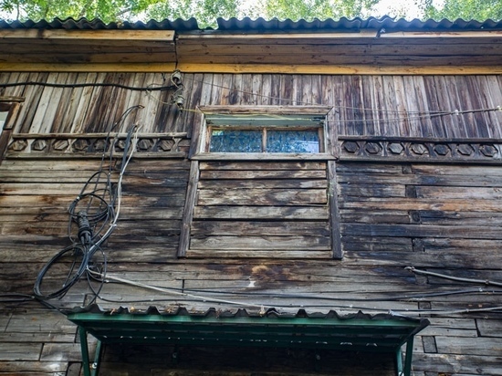 В Новосибирске в 2023 году расселят 72 ветхих дома