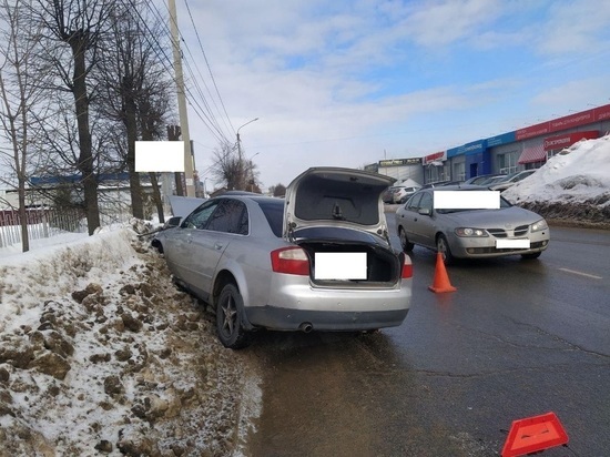 Костромские ДТП: избегая одной аварии водитель «Ауди» устроил другую