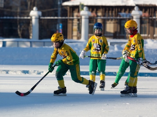В Архангельске пройдут финальные игры юношеских соревнований по хоккею с мячом