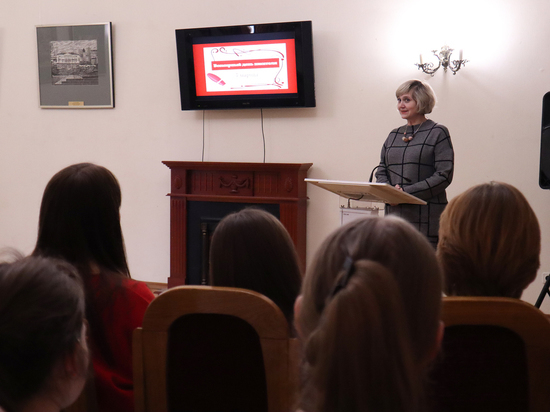 В Пензенском литературном музее прошла встреча с поэтессой Татьяной Кадниковой