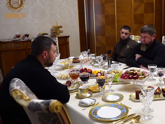Кадыров показал видео встречи с Пушилиным в Чечне