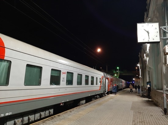 В Саратове закрывается железнодорожный переезд