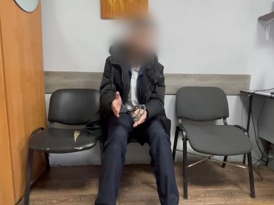 Красноярца, работавшего курьером мошенников, задержали в Иркутске