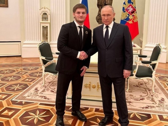 Президент России встретился со старшим сыном главы Чечни Рамзана Кадырова