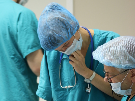 Зрение 99-летней пациентке вернули врачи в Раменском