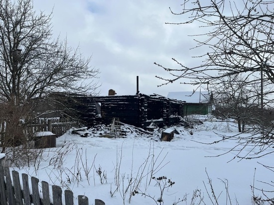 В деревенском доме в Тверской области нашли тело мужчины