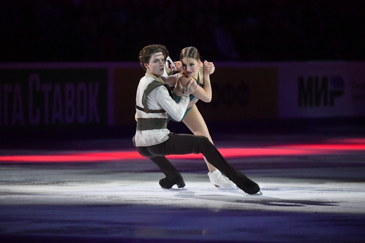 Кагановская и Ангелопол выиграли Финал Гран-при России в танцах на льду