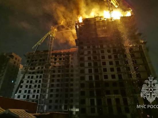 Причиной пожара в ЖК «Сибиряков» в Иркутске стало короткое замыкание