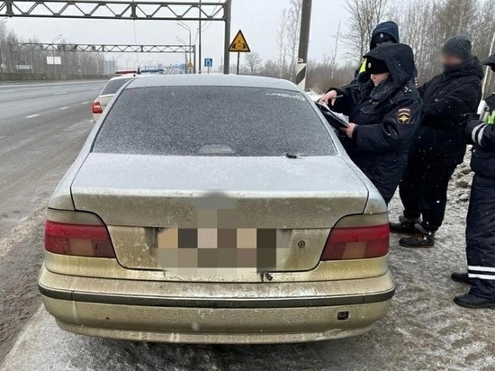 На М-10 в Тверской области задержали мужчину с крупной партией наркотиков