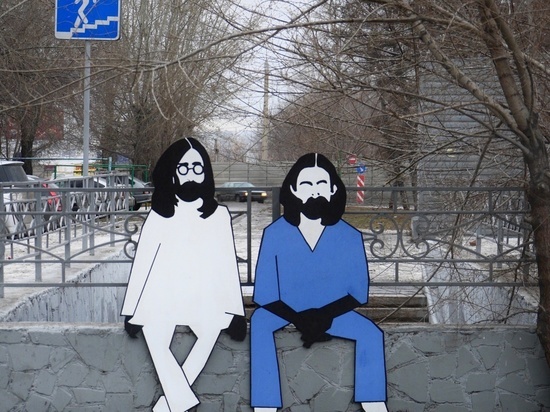 В Красноярске появилось графити с изображением Битлз