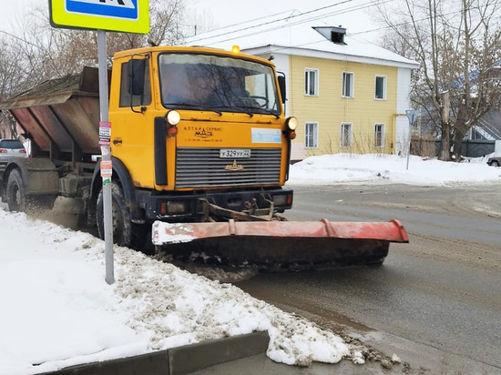 Барнаульские дорожники не будут отдыхать 8 марта