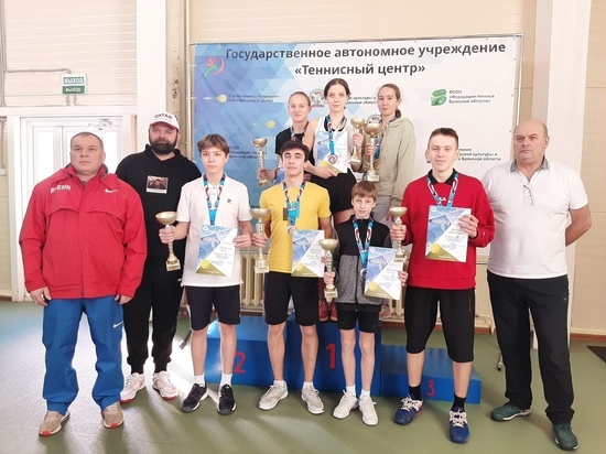 Областной теннисный турнир прошел в Брянске