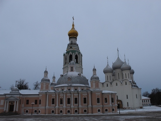 Поклониться вновь обретенным мощам Александра Вологодского в кафедральном соборе можно до 25 июня