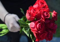 В 10, а то и в 15 раз выросли объемы продаж свежих цветов в Москве с начала недели