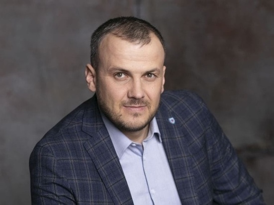 Собственник ООО ТД «Новая площадка» Виктор Липовцев поздравил женщин с 8 марта