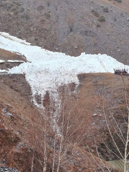 Дорожное движение в Дагестане восстановили после схода лавин