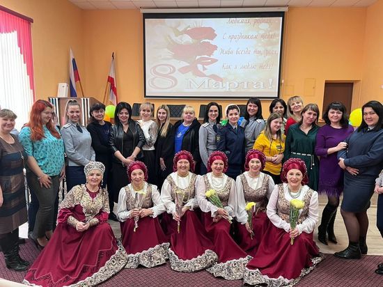 В УФСИН Крыма поздравили прекрасную половину коллектива с Международным женским днем