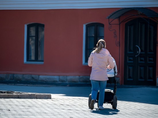 Статистики составили усредненный портрет жительницы Южного Урала