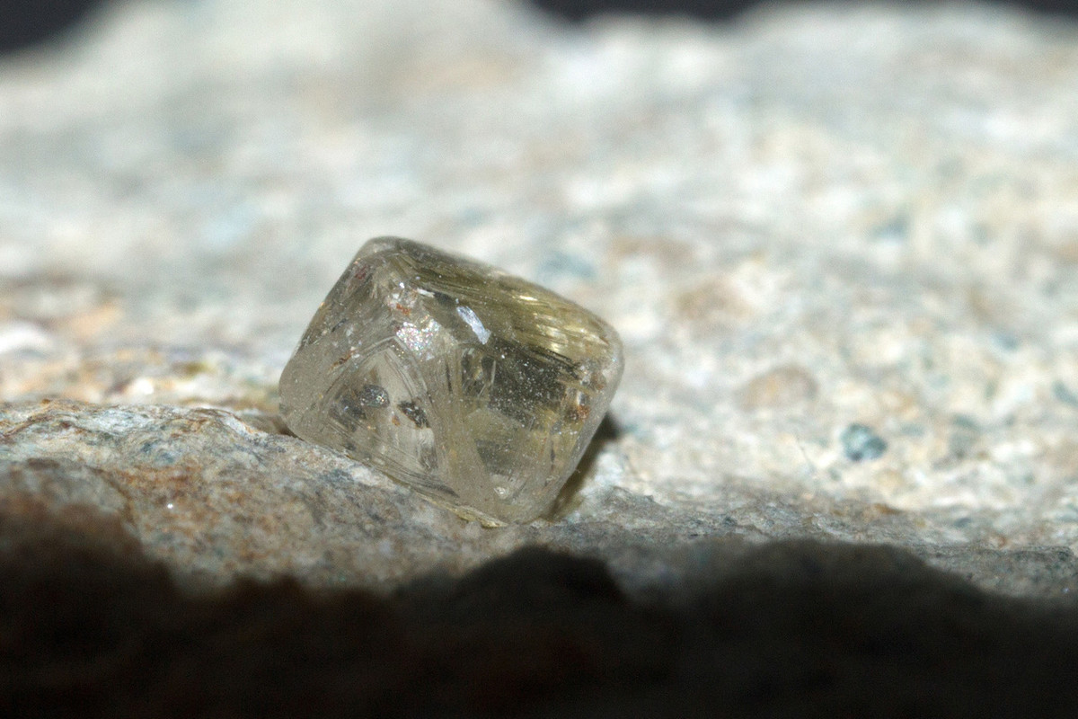 The oldest diamond found in Russia