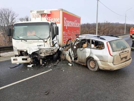 В ДТП с грузовиком под Курском погиб 61-летний водитель Ford Focus