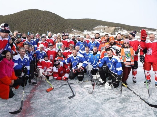 Вничью сыграли команды звездного хоккейного матча на Байкале