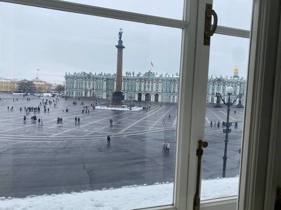 С туристов в Петербурге будут брать по 100 рублей в сутки с 1 августа, но не со всех