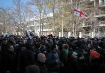 Количество задержанных в Тбилиси во время состоявшихся акций протеста увеличилось до 133, информирует МВД Грузии на своём сайте