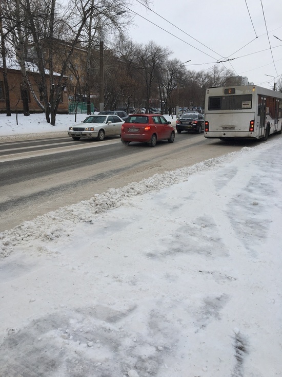 В Красноярске ищут подрядную фирму для ремонта 16 дорог за почти 129 млн рублей