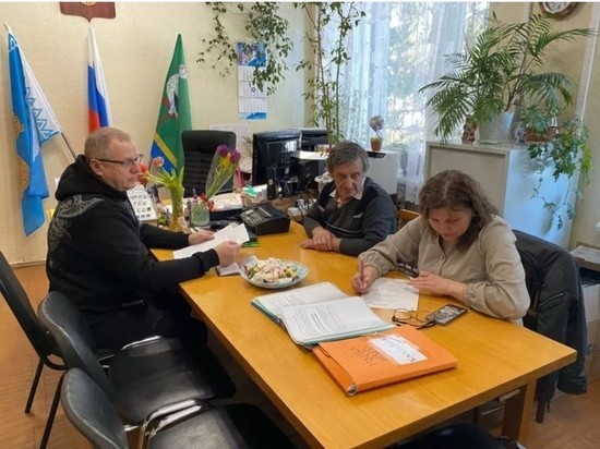 Единоросс подал документы на регистрацию кандидатом на выборы главы Пустошкинского района