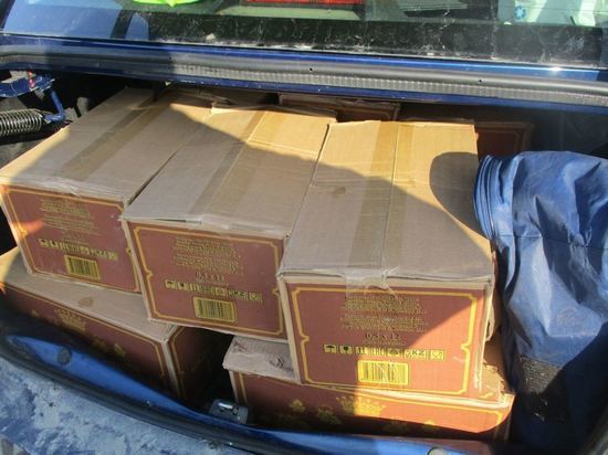 В Челябинскую область не пустили 22 коробки с контрафактным коньяком