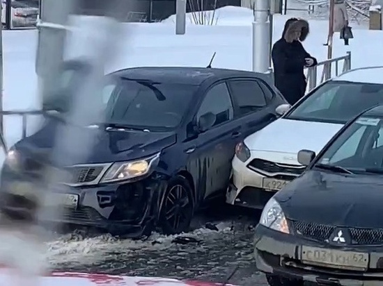 Утром 10 марта на Московском шоссе в Рязани произошло массовое ДТП
