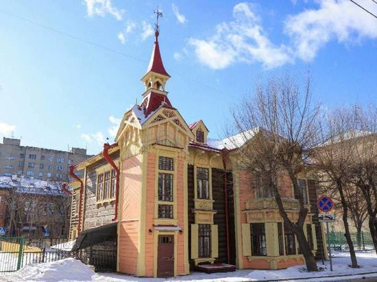 В Красноярске после пожара восстановили деревянный объект культурного наследия