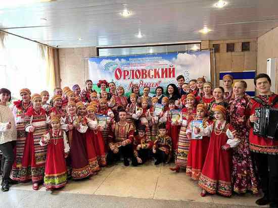 Брянский ансамбль "Зарянка" стал лауреатом фестиваля в Орле