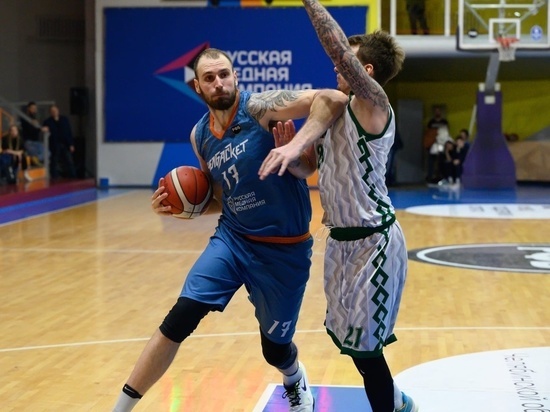 Челябинские баскетболисты одержали вторую победу подряд
