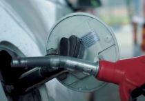 В феврале 2023 года наблюдается общее снижение средней розничной цены на дизельное топливо и бензин