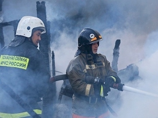 В Ростовской области в производственном ангаре заживо сгорел мужчина
