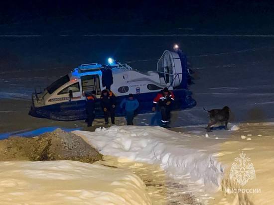Замерзших на Оби рыбаков спасли в Барнауле