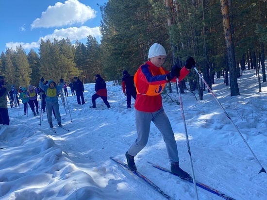 Студенты сузов Тувы соревновались в лыжных гонках