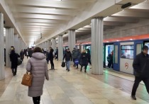 По данным Департамента транспорта мэрии Москвы, на Кольцевой линии наблюдались увеличенные интервалы движения поездов против часовой стрелки