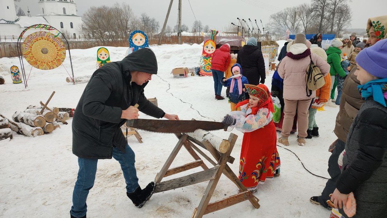 Photo report: Traditional Maslenitsa festivities took place in the village of Kholui, Ivanovo region
