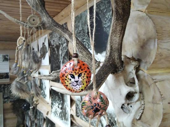 «Земля леопарда» в Приморье приглашает на мастер-классы по изготовлению глиняной подвески
