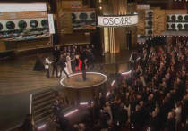 Ночью в Лос-Анджелесе прошла 95-я церемония вручения Американской киноакадемии «Оскар». Фильм «Все, везде и сразу» стал настоящим триумфом и забрал сразу семь статуэток.