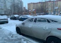 Петербурженка выиграла суд против местного ЖКС из-за пострадавшего автомобиля, на который упал кусок фасада. Об этом рассказали в объединенной пресс-службе судов города.