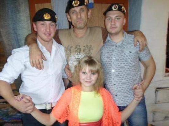 Жительница Новосибирской области добивается отпуска для мобилизованного сына на поминки его брата-добровольца